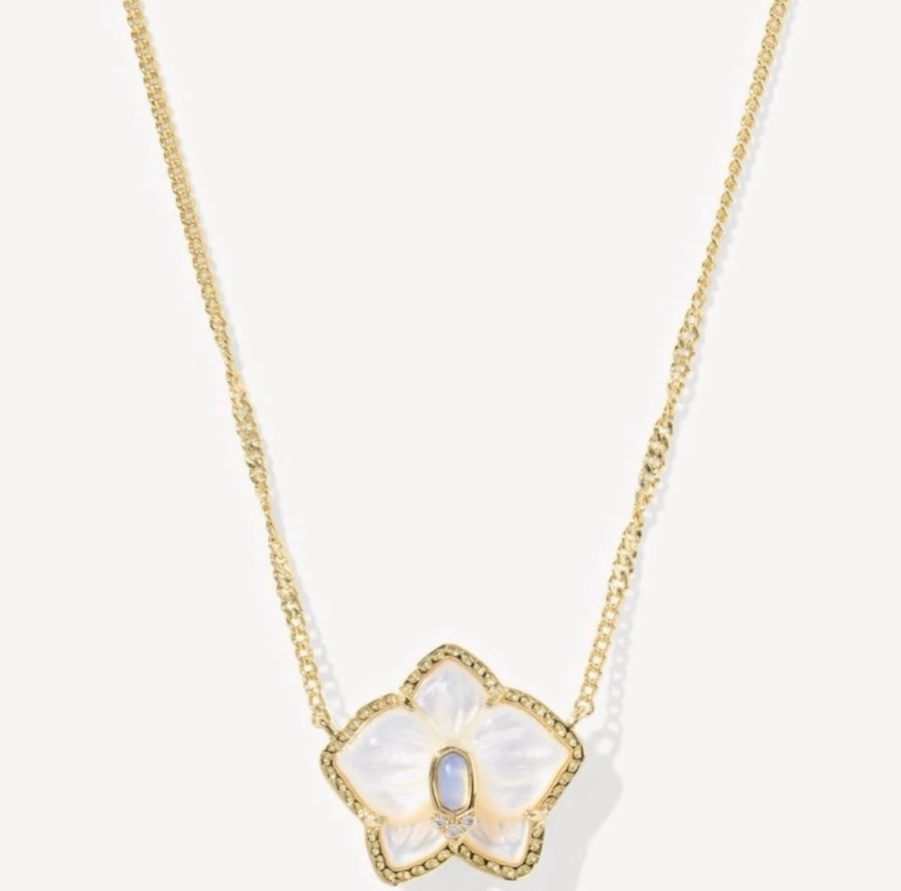 kendra-scott-volleyball-necklace-gold