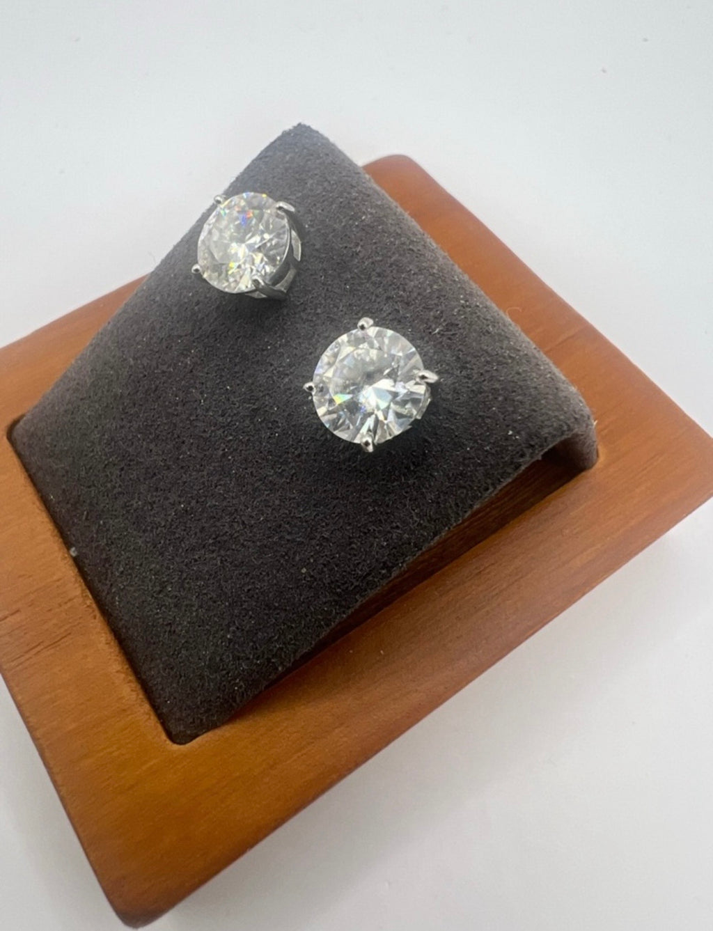 Sterling Silver Moissanite Stud Earrings 4ctw